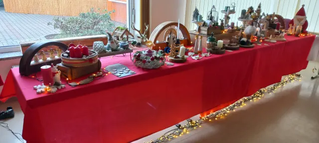 Landfreude auf dem Markt in Demitz-Thumitz, 16. Dezember 2023