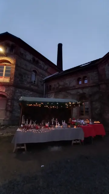 Landfreude auf dem Markt in Bühlau, 7. Dezember 2024