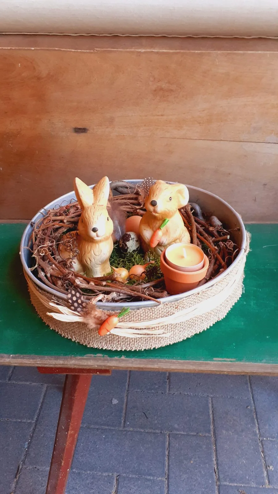 Hier im Weinlaubkränzchen