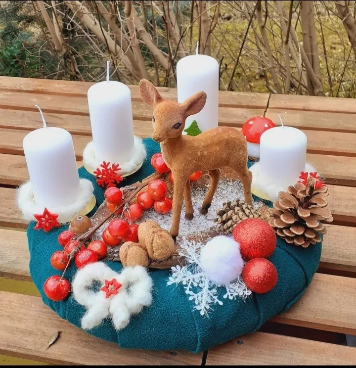 Weihnachtskranz  "einsames Rehkitz"