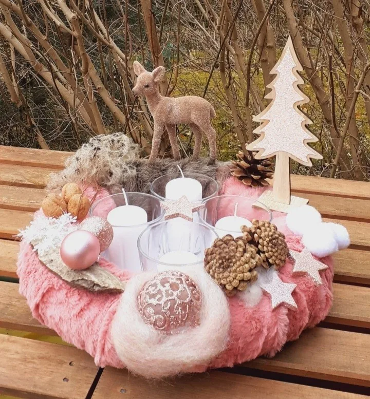Weihnachtskranz "rosarotes Waldidylle"